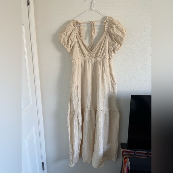 ZOCO Listicle Dress - Picture 2 of 5